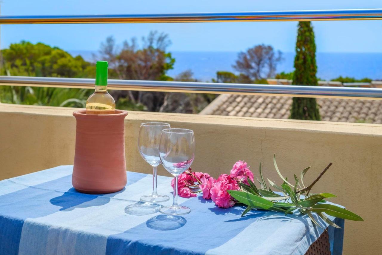 Вілла Casa Folara Cala Llombards Екстер'єр фото